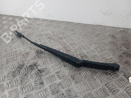 Used Front windshield wiper arm OPEL ASTRA J GTC 1.4 (08) (120 hp) 32302357