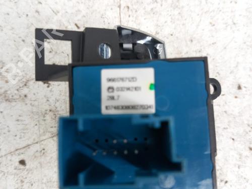 Switch CITROËN C5 III (RD_) 2.2 HDi 200 (RD4HLA) | BP28745781I30 