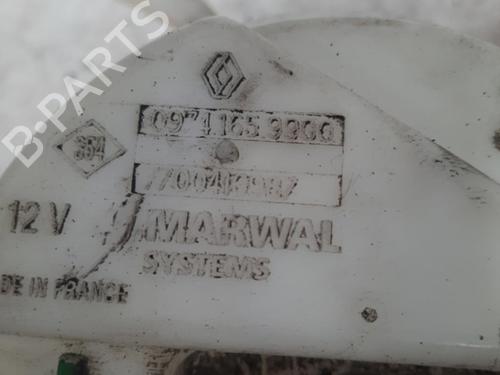 Bränslepump RENAULT CLIO II Hatchback Van (SB0/1/2_) 1.9 D (SB0R) (54 hp) 28772379