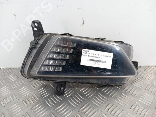 Used Right front fog light VW POLO VI (AW1, BZ1, AE1) 1.0 (75 hp) 29063802