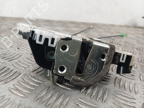 Used Electronic module Electronic module TOYOTA YARIS (_P9_) 1.0 VVT-i (KSP90_, KSP90R) (69 hp) 32699646 32699646
