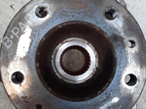 Used Right front steering knuckle Right front steering knuckle RENAULT GRAND SCÉNIC III (JZ0/1_) 1.9 dCi (JZ0J, JZ0N, JZ1K, JZ1S) (131 hp) 28789636 28789636