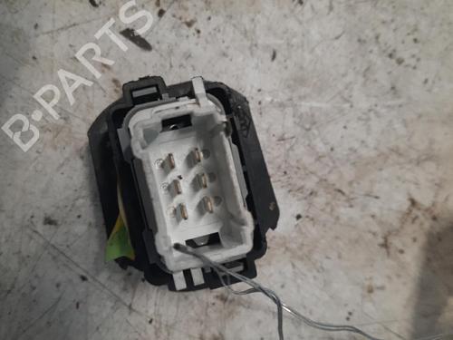Used Right rear window switch RENAULT VEL SATIS (BJ0_) 2.2 dCi (BJ0E, BJ0F) (150 hp) 28761172