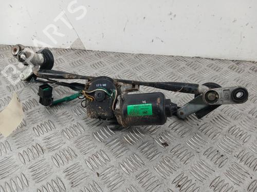 Used Front wiper motor Front wiper motor HYUNDAI i20 I (PB, PBT) 1.4 CRDi (90 hp) 40439773 40439773