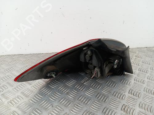 right-taillight-renault-megane-iii-hatchback-bz01_-b3_-2008-37148932 main image