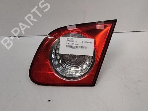 Heckleuchte rechts hinten für VW PASSAT B6 (3C2) 1.9 TDI (105 hp) 28769928