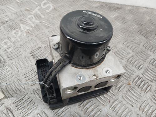 Used ABS pump ABS pump VW POLO III (6N1) 60 1.4 (60 hp) 32207058 32207058