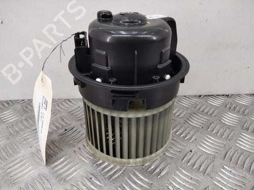 Varmeblæser PEUGEOT 208 II (UB_, UP_, UW_, UJ_) 1.2 PureTech 75 (75 hp) 28757148
