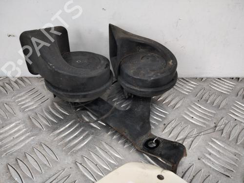 Used Horn PEUGEOT 3008 I MPV (0U_) 1.6 HDi (114 hp) 28736775
