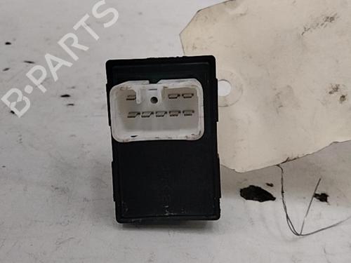 Used Right front window switch KIA CEE'D Hatchback (ED) 1.6 CRDi 90 (90 hp) 28784662