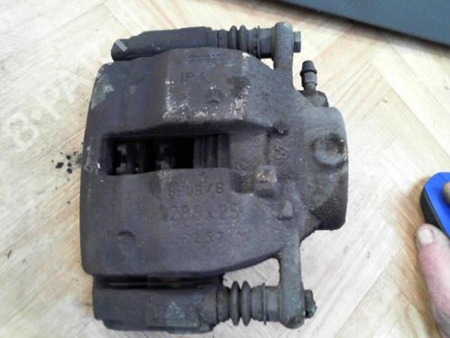Used Left front brake caliper MERCEDES-BENZ B-CLASS Sports Tourer (W245) B 200 CDI (245.208) (140 hp) 28755026