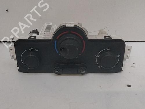 Used Climate control Climate control 28747991 28747991