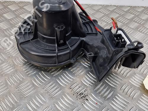 Used Heater blower motor OPEL MERIVA A MPV (X03) 1.7 CDTI (E75) (100 hp) 28738960