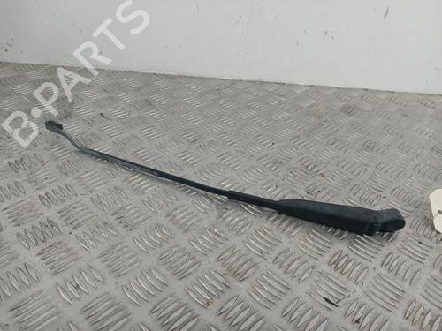 Vindspejlsviskerarm RENAULT CLIO I (B/C57_, 5/357_) 1.2 (B/C/S57A, B/C57S, 5/357F, 5/357J, 5/357L, 5/357R) (58 hp) 31306117