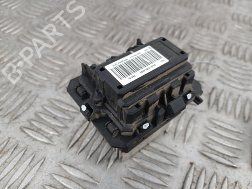 Used Heater resistor Heater resistor RENAULT CLIO IV (BH_) 1.5 dCi 75 (75 hp) 33044413 33044413