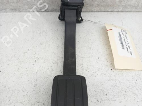 Used Pedal PEUGEOT 308 II (LB_, LP_, LW_, LH_, L3_) 1.2 THP 130 (131 hp) 28738371