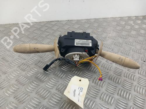 Used Steering column stalk FIAT 500 (312_) 1.3 D Multijet (312AXB1A) (75 hp) 28736508