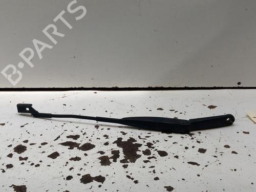 Used Front windshield wiper arm FIAT BRAVO II (198_) 1.9 D Multijet (198AXE1A) (90 hp) 28778160