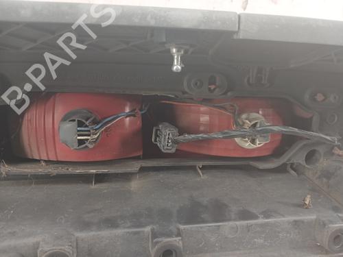 Used Left taillight Left taillight RENAULT TRAFIC II Bus (JL) 2.0 dCi 90 (JL00, JL01, JL0H, JL0M, JL0P, JL0S) (90 hp) 33715923 33715923