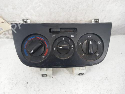 climate-control-fiat-qubo-225_-2008-28746119 main image