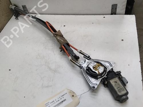 Used Front left window mechanism Front left window mechanism CITROËN SAXO (S0, S1) 1.4 VTS (75 hp) 28759384 28759384