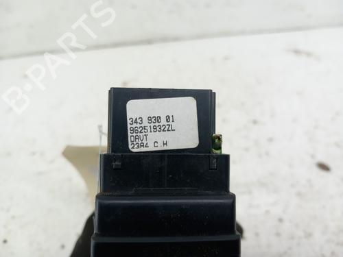 Used Switch Switch CITROËN XSARA PICASSO (N68) 2.0 HDi (90 hp) 28745564 28745564