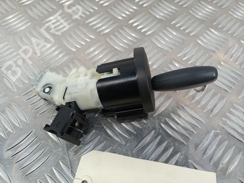 Used Ignition barrel RENAULT TWINGO III (BCM_, BCA_) 1.0 SCe 70 (BCMB) (69 hp) 28739467