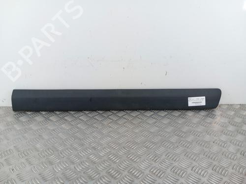 Used Door moulding trim DACIA LOGAN MCV (KS_) 1.5 dCi (KS04) (88 hp) 28783129