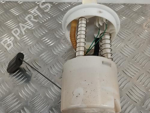 Used Fuel pump FORD FIESTA V (JH_, JD_) 1.4 TDCi (68 hp) 28737404
