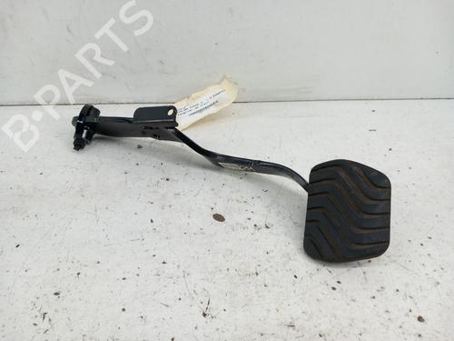 Used Break pedal RENAULT KADJAR (HA_, HL_) 1.3 TCe 140 (HLNB, HLN1) (140 hp) 28743197