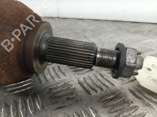 Used Right front driveshaft Right front driveshaft RENAULT TRAFIC III Van (FG_) 1.6 dCi 115 (FGMD) (116 hp) 28745213 28745213