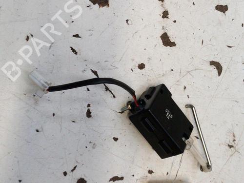 Used Switch CHEVROLET SPARK (M300) 1.2 (82 hp) 28785905