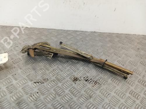 Used Front right window mechanism MERCEDES-BENZ MB Van (W631) D (631.332, 631.342) (72 hp) 29335669