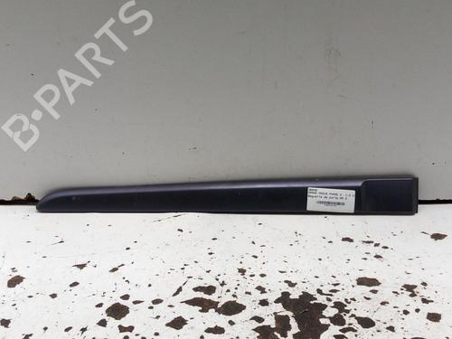 door-moulding-trim-renault-modus-grand-modus-fjp0_-2004-36425472 main image