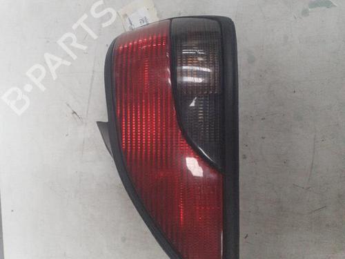 Right taillight PEUGEOT 306 Hatchback (7A, 7C, N3, N5) 1.9 D | BP28772598C35 