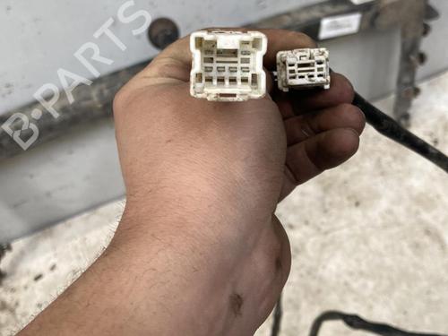 Used Tow ball/Mechanism NISSAN X-TRAIL I (T30) 2.2 dCi 4x4 (136 hp) 28747297