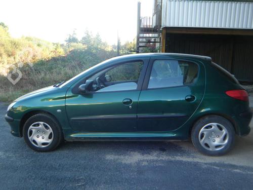 Klamka zewnętrzna drzwi przednich lewych PEUGEOT 206 Hatchback (2A/C) 1.4 HDi eco 70 | BP28777599C128 