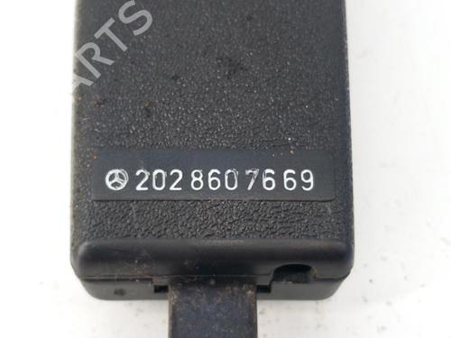 Seat buckle MERCEDES-BENZ C-CLASS (W202) C 180 (202.018) | BP28773332I32 