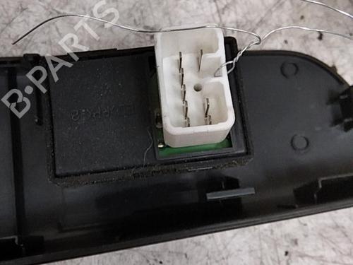 Used Right front window switch KIA CEE'D Hatchback (ED) 1.6 CRDi 90 (90 hp) 28774372