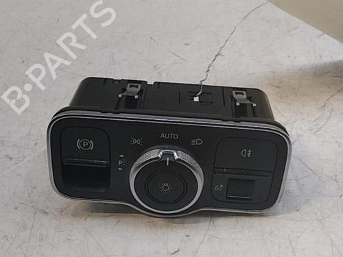 Used Headlight switch MERCEDES-BENZ A-CLASS (W177) A 180 (177.084) (136 hp) 28749207