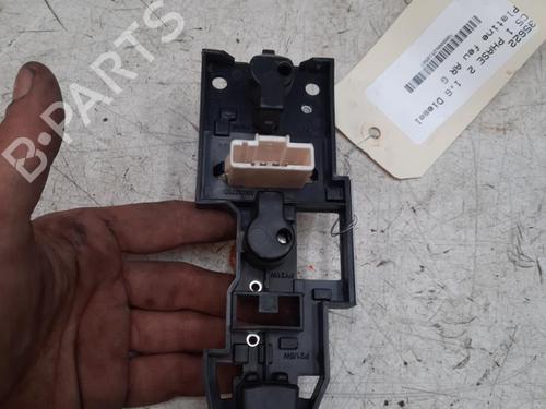 Lamp holder CITROËN C5 II (RC_) 1.6 HDi (RC8HZB) | BP28771257L10 