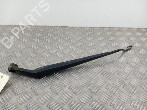 Used Front windshield wiper arm TOYOTA COROLLA Verso (ZER_, ZZE12_, R1_) 2.2 D-4D (AUR10_, AUR10R) (136 hp) 28742714