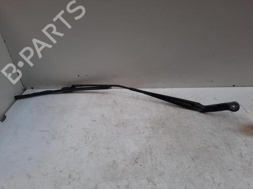 Used Front windshield wiper arm FIAT DUCATO Van (250_) 160 Multijet 3,0 D (158 hp) 28771395