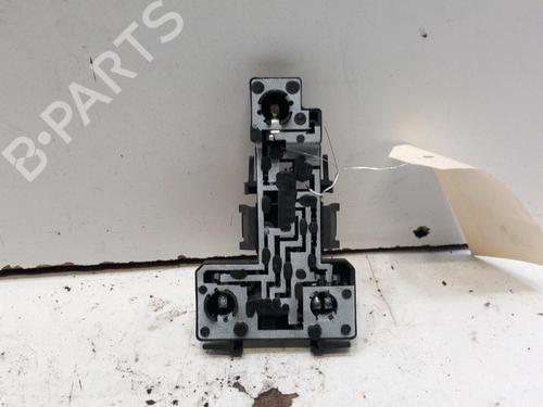 Used Lamp holder Lamp holder SEAT IBIZA II (6K1) 1.4 16V (75 hp) 28756020 28756020