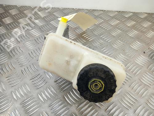 brake-master-cylinder-nissan-navara-np300-d40-2004-28735029 main image