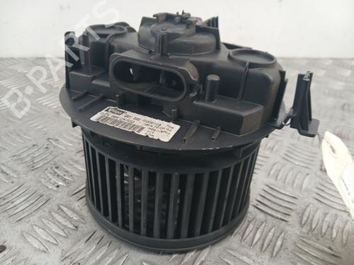 Used Heater blower motor Heater blower motor RENAULT MEGANE II (BM0/1_, CM0/1_) 1.6 16V (BM0C, CM0C) (113 hp) 31310668 31310668