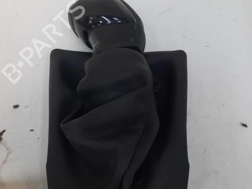 Used Gear lever PEUGEOT 208 I (CA_, CC_) 1.4 HDi (68 hp) 28770163