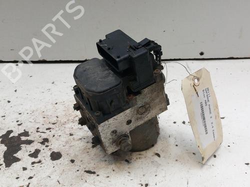 Used ABS pump RENAULT SAFRANE II (B54_) 2.5 20V (B54F) (165 hp) 28794017