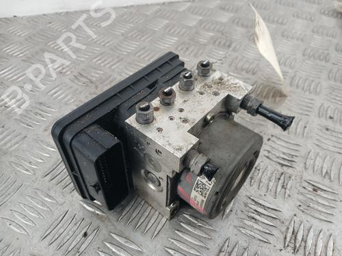Used ABS pump PEUGEOT 208 I (CA_, CC_) 1.4 HDi (68 hp) 30675172