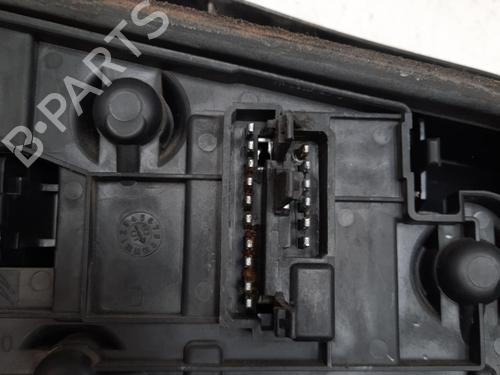 Used Right taillight PEUGEOT 306 Hatchback (7A, 7C, N3, N5) 1.9 D (68 hp) 28786403